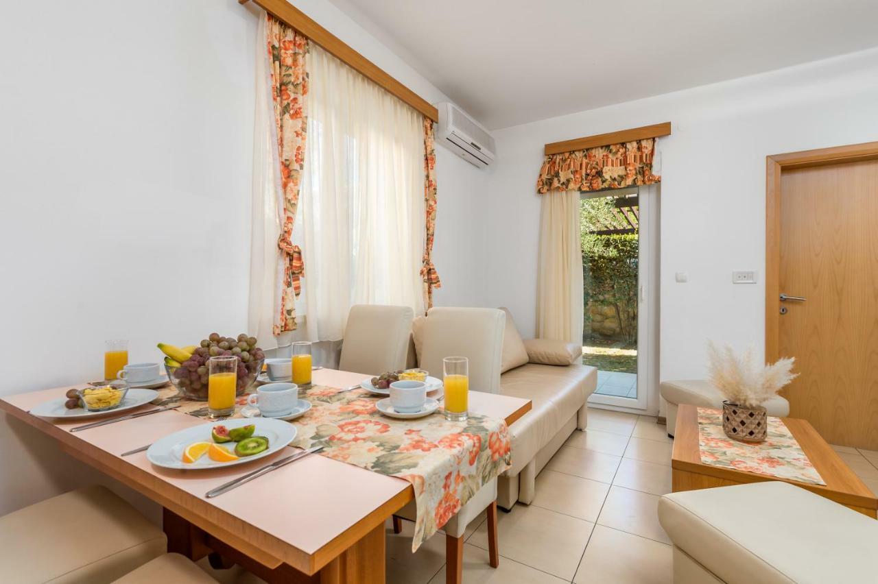 Villas Rab Banjol Ngoại thất bức ảnh